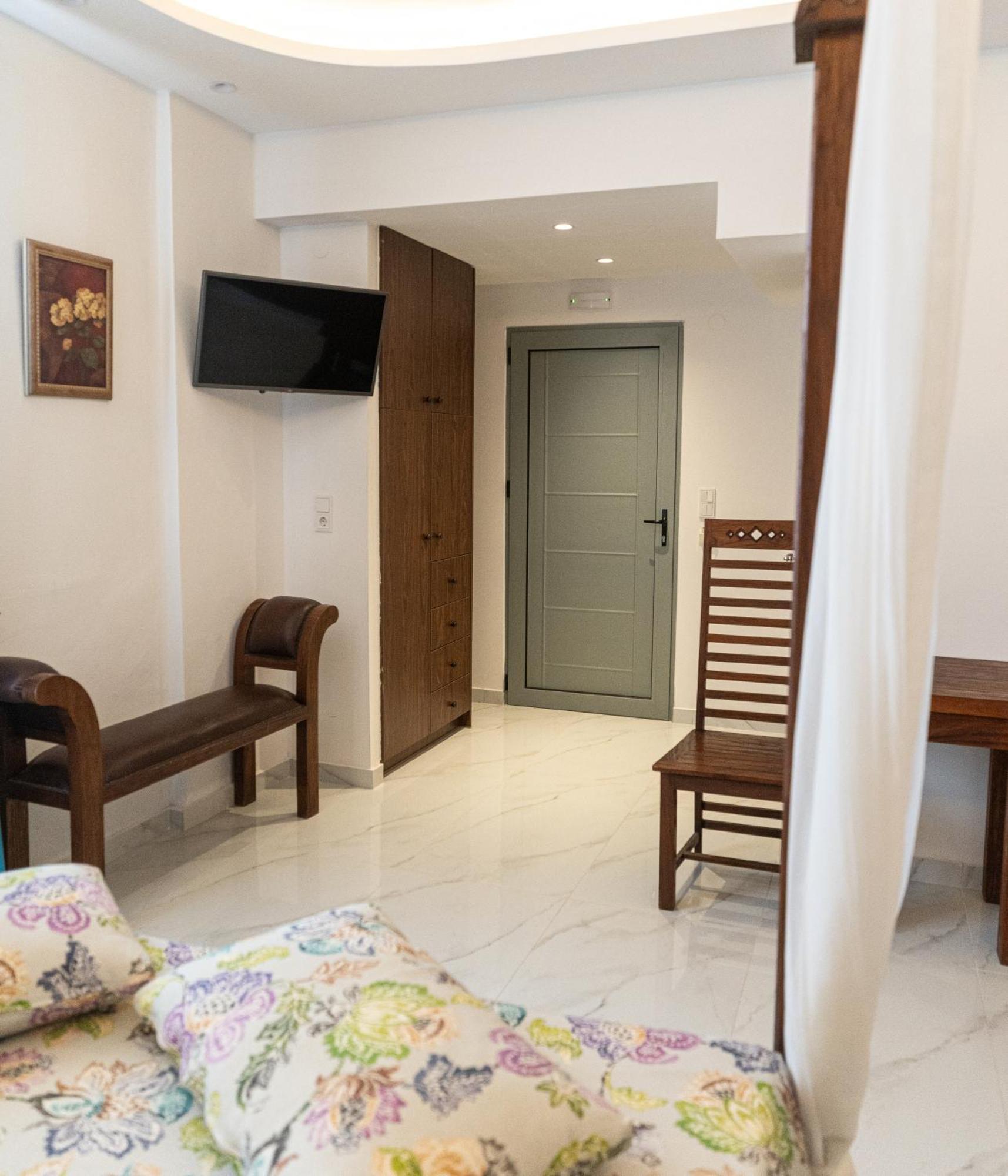 Kastro Apartments Pánormos Екстериор снимка