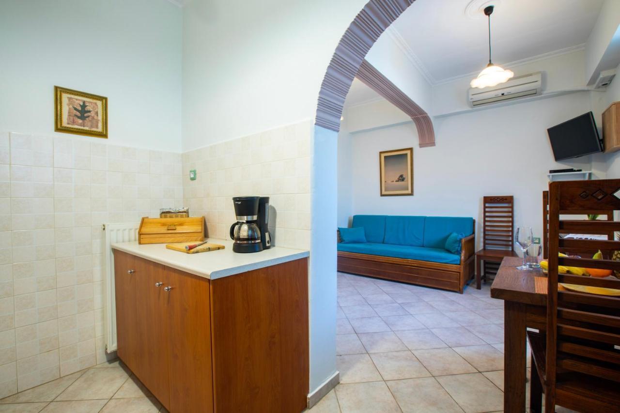 Kastro Apartments Pánormos Екстериор снимка